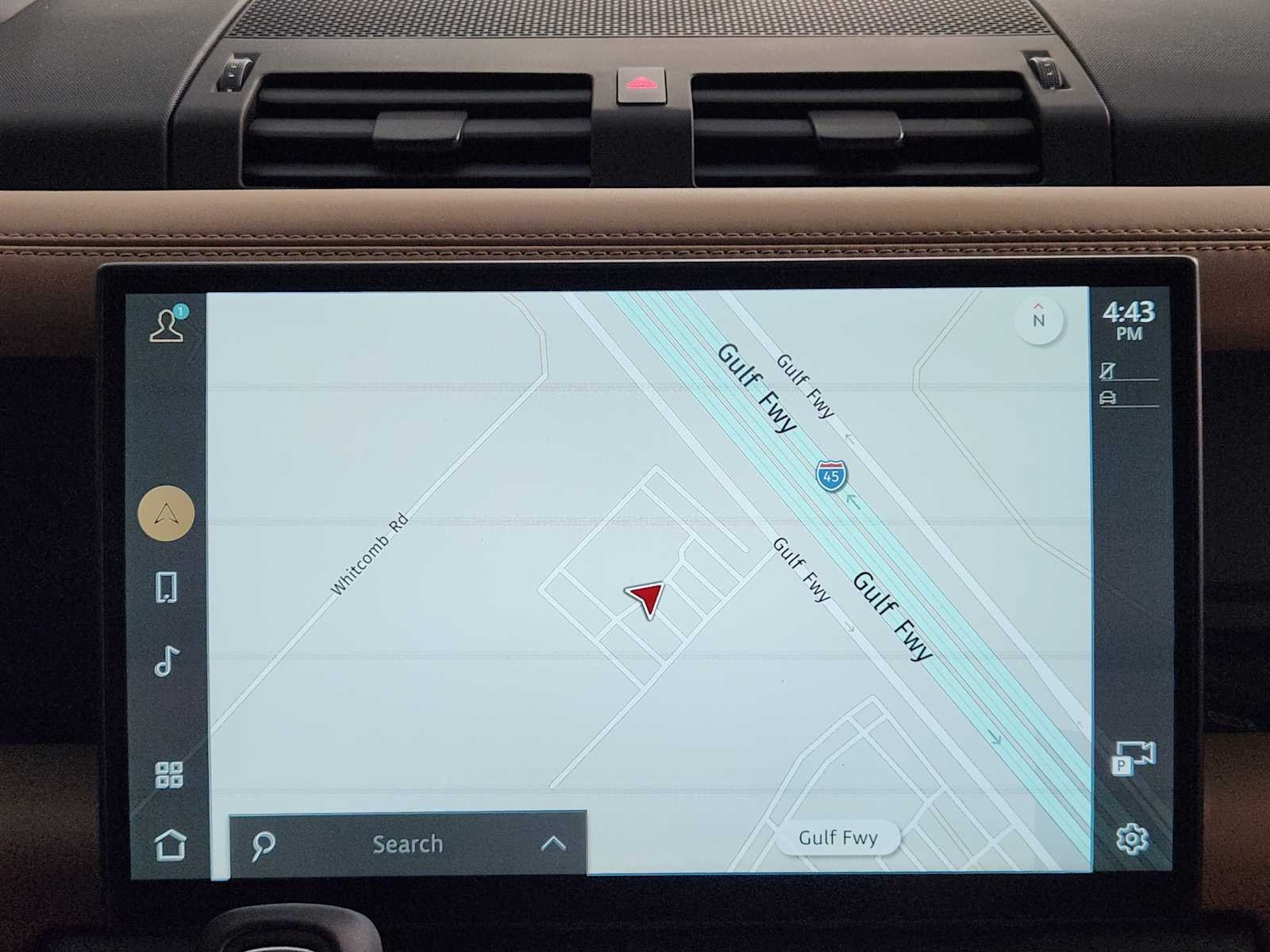 New 2026 Fuji White Land Rover X-Dynamic SE image 16