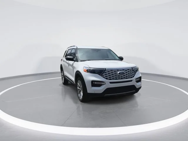 Used 2023 White Ford Platinum image 3