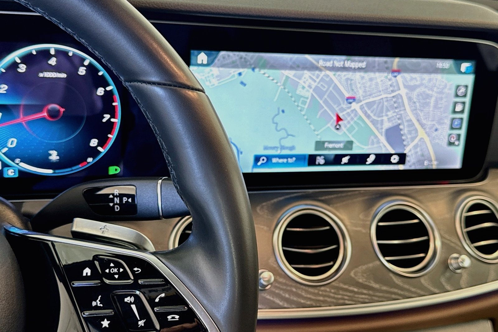 Certified Used 2023 Manufaktur Diamond White Mercedes-Benz E 350 image 16