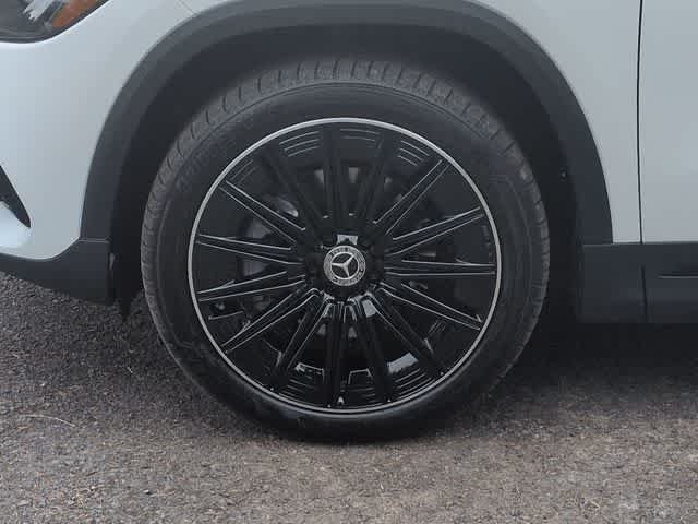 New 2026 Polar White Mercedes-Benz GLA 250 image 13
