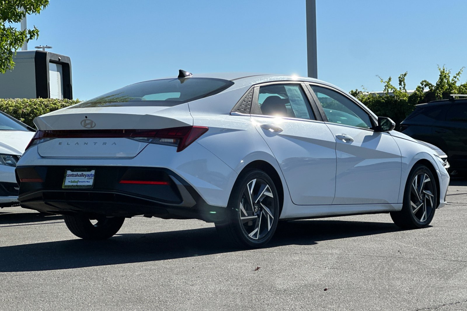 Certified Used 2025 Serenity White Hyundai SEL Convenience image 4