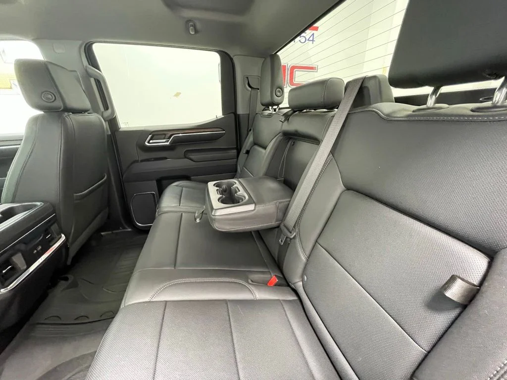 Used 2023 Silver GMC SLT image 13