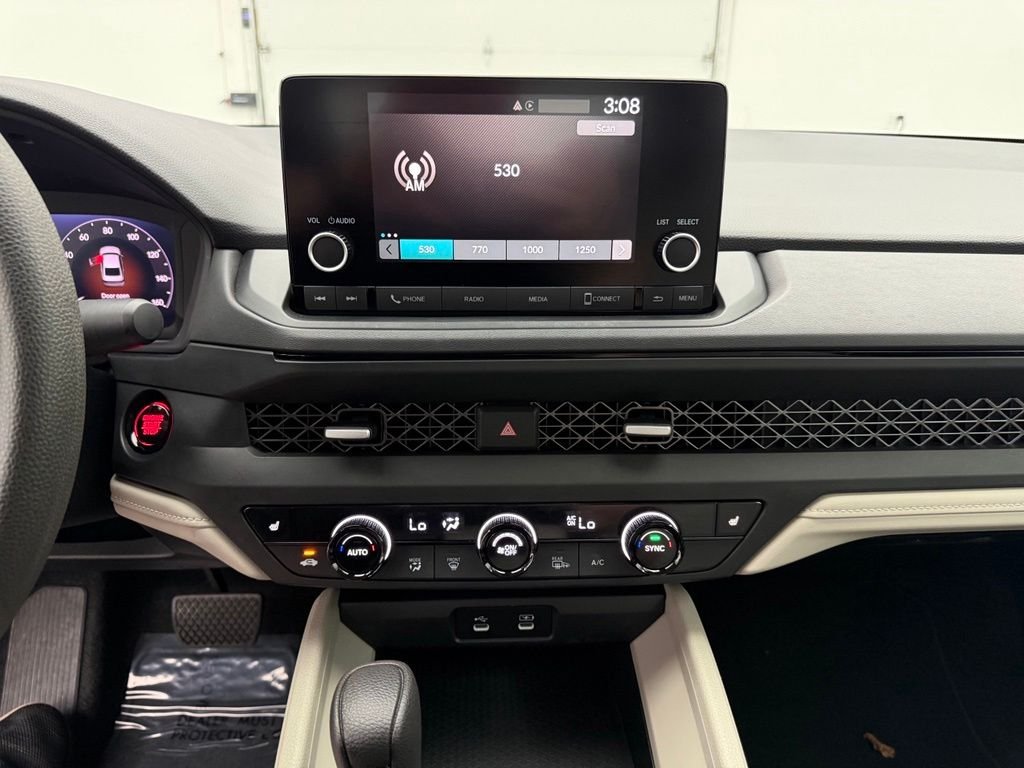 Used 2024 Red Honda EX image 27