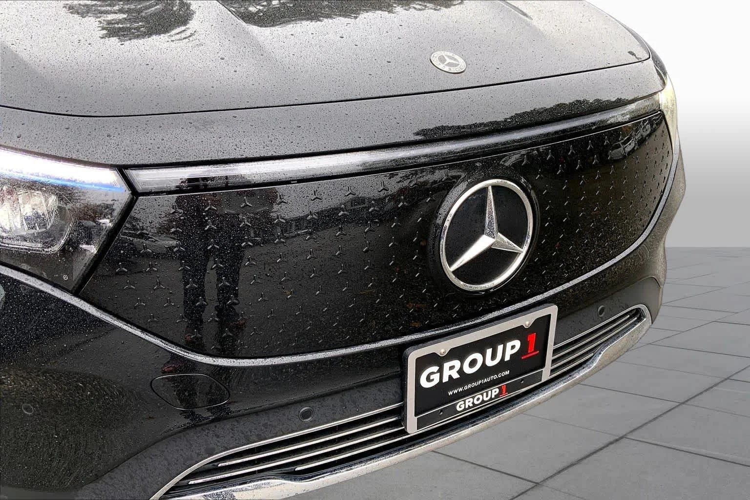 Used 2024 Night Black Mercedes-Benz EQB 300 image 29