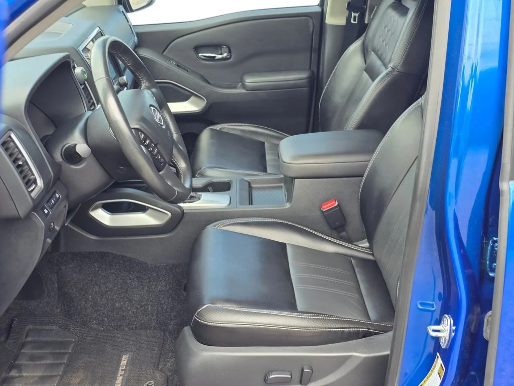 Used 2024 Blue Nissan SL image 18