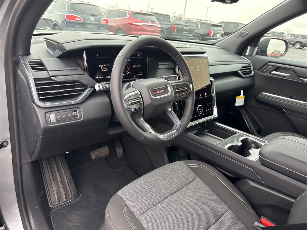 2026 GMC ACADIA - Image 17