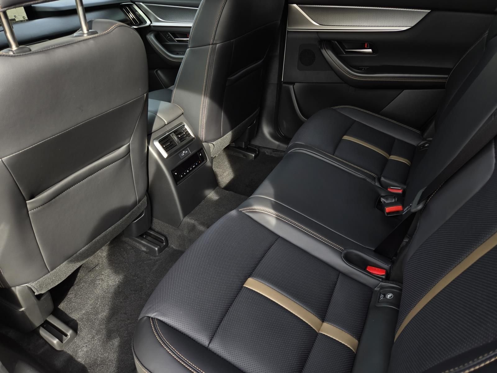 2026 Mazda CX-90 Premium Sport Package - Photo 16