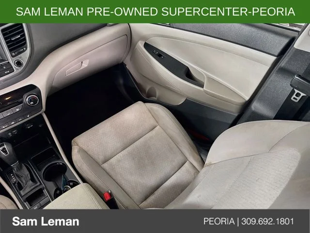 Used 2018 White Hyundai SEL image 21