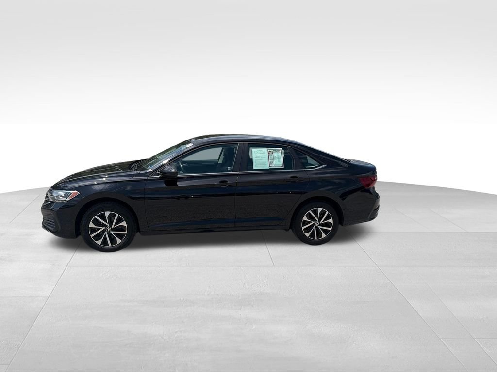 3VW5M7BU0RM087053