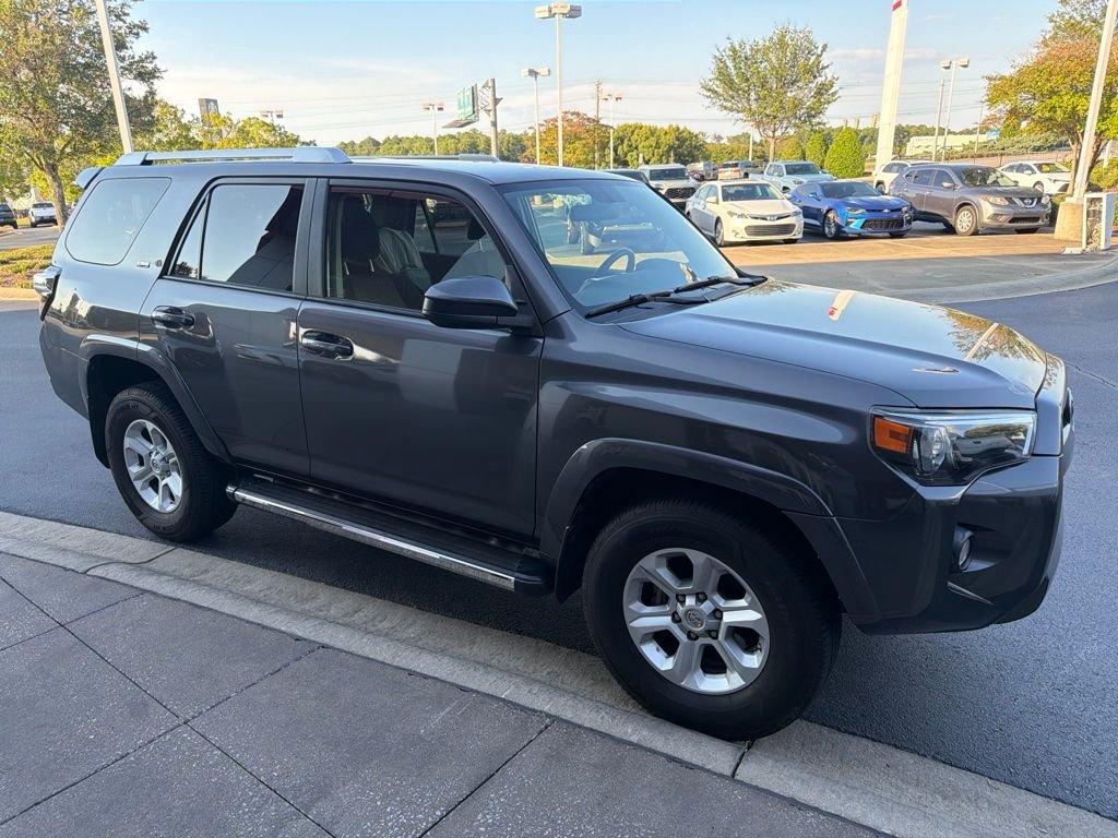Used 2018 Gray Toyota SR5 image 2