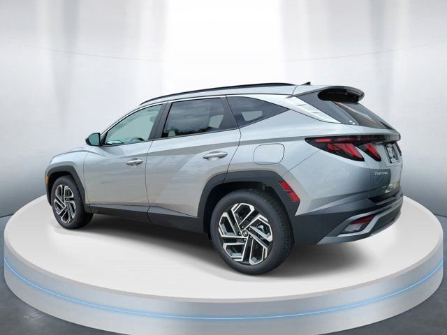 New 2026 Silver Hyundai SEL Plus FWD image 4
