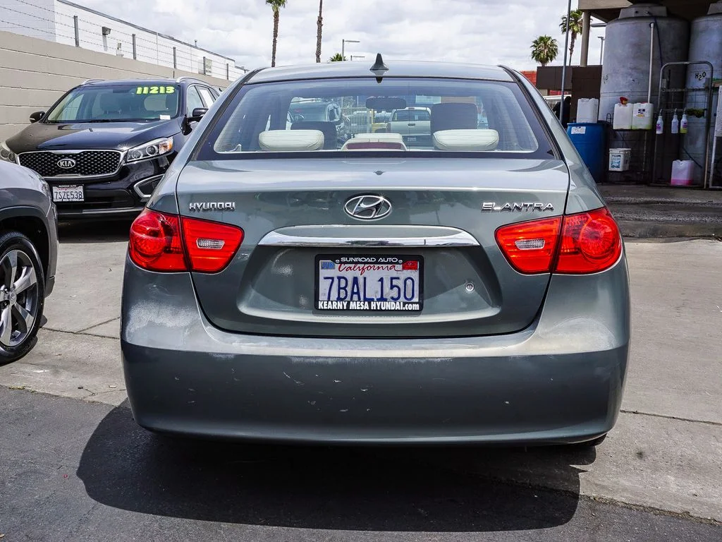 Used 2010 Beige Hyundai GLS image 6