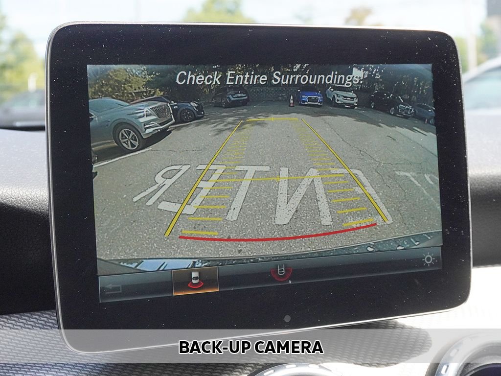 Used 2017 Gray Mercedes-Benz GLA 250 image 5