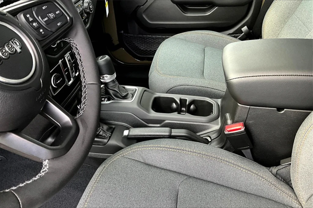 2025 Jeep Gladiator Sport S - Photo 18