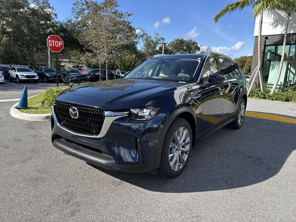 2026 Mazda CX-90 Preferred Package - Photo 9