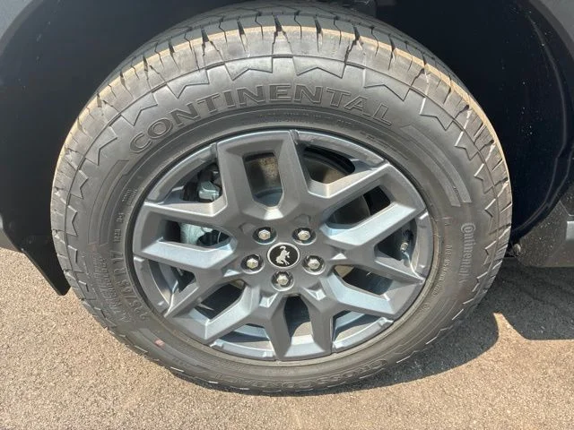 New 2026 Azure Gray Metallic Tri-Coat Ford Big Bend® image 15