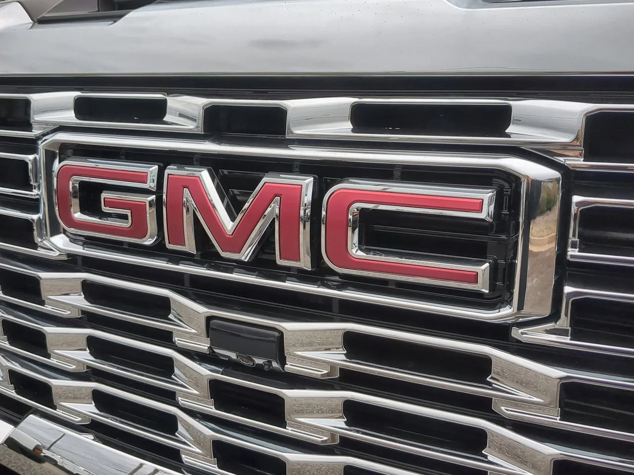 New 2026 Titanium Rush Metallic GMC Denali image 32