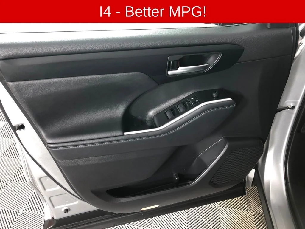 Used 2023 Silver Toyota XLE image 10