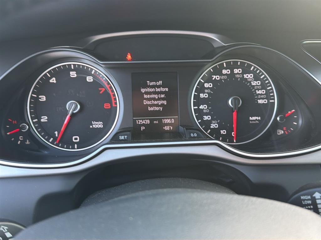 2013 Audi A4 2.0T quattro tiptronic Premium's photo