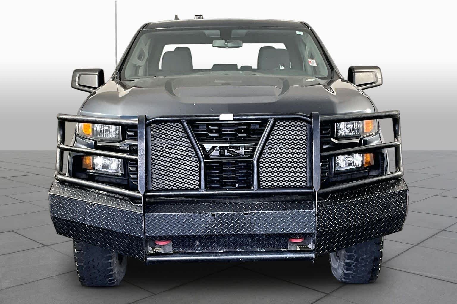 Used 2020 SHADOW GRAY METALLIC Chevrolet Custom Trail Boss image 4