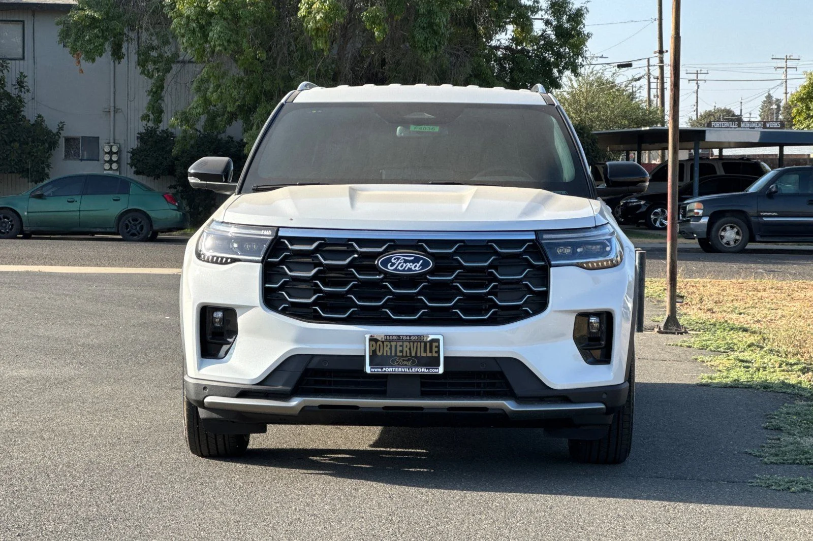 New 2027 Star White Metallic Tri-Coat Ford Platinum™ image 11