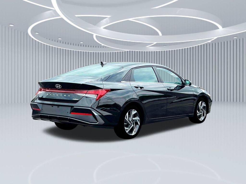 New 2025 Black Hyundai Limited image 26