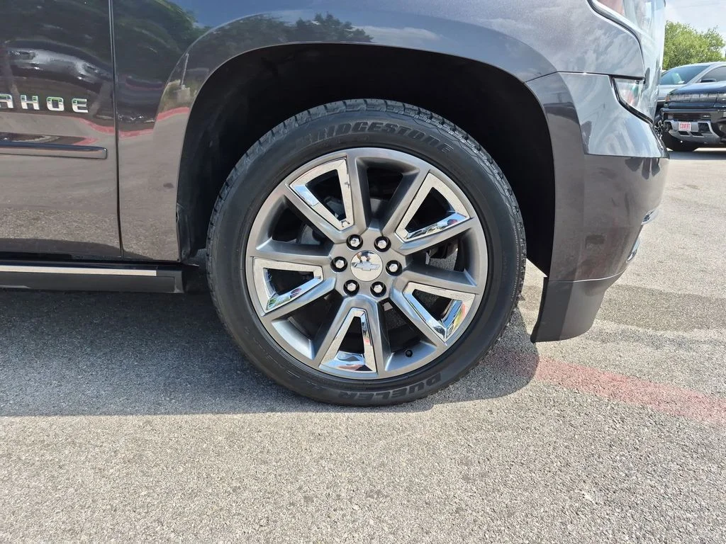 Used 2017 Gray Chevrolet Premier image 15