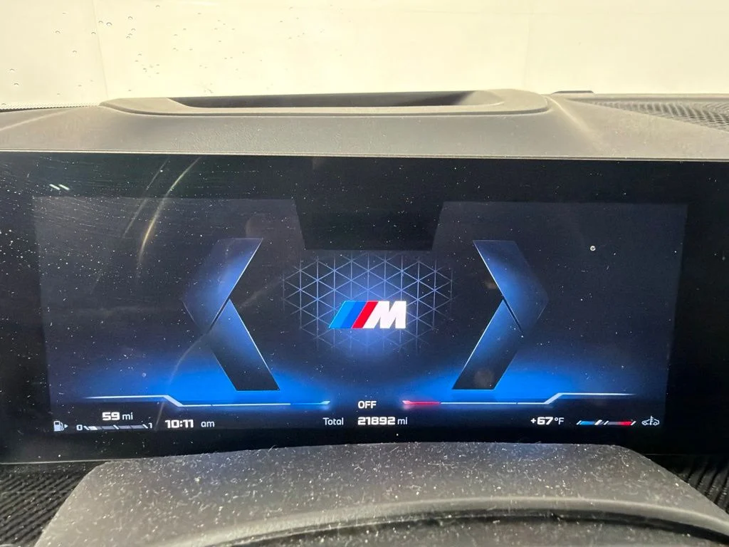 Certified Used 2025 Brooklyn Grey Metallic BMW M60i image 27