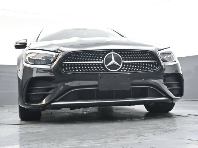Used 2023  Mercedes-Benz E 350 image 39