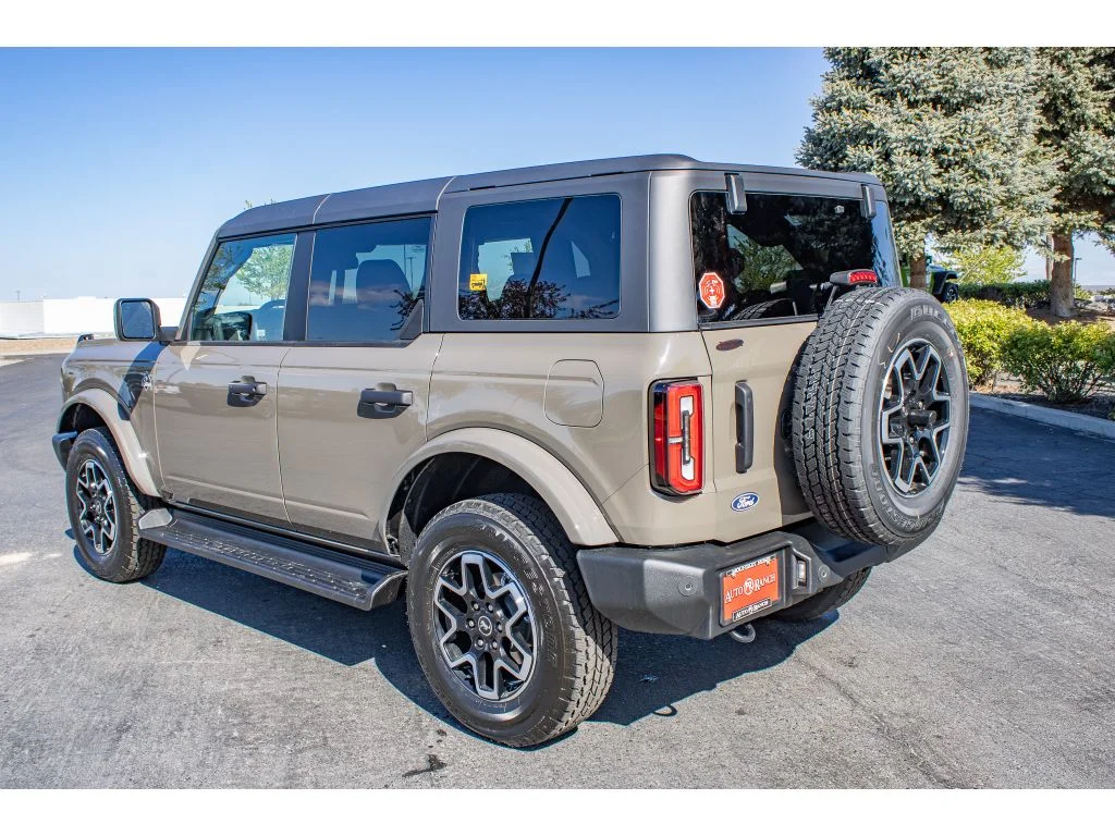 New 2026 Marsh Gray Ford Outer Banks® image 6