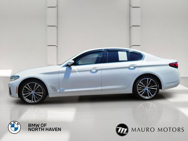 Used 2022 White BMW 540i xDrive image 7