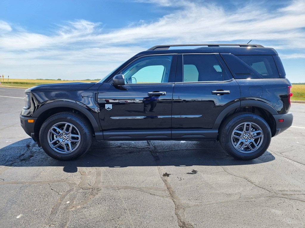 Used 2025 Shadow Black Ford Big Bend image 8