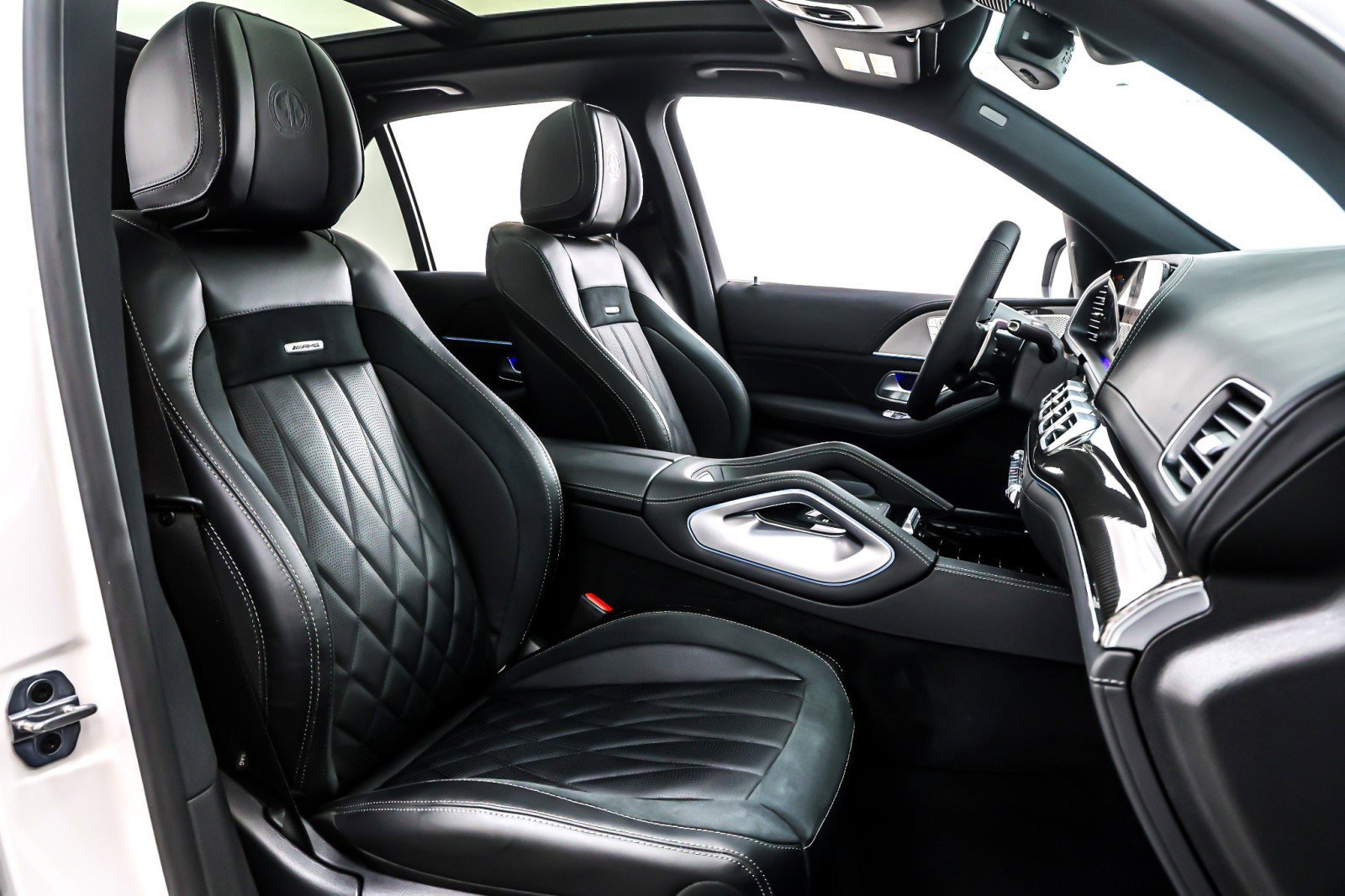 New 2026 Polar White Mercedes-Benz AMG® GLE 53 4MATIC+ SUV image 26