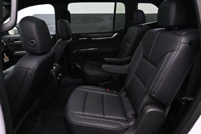 2027 GMC Acadia Elevation - Photo 13