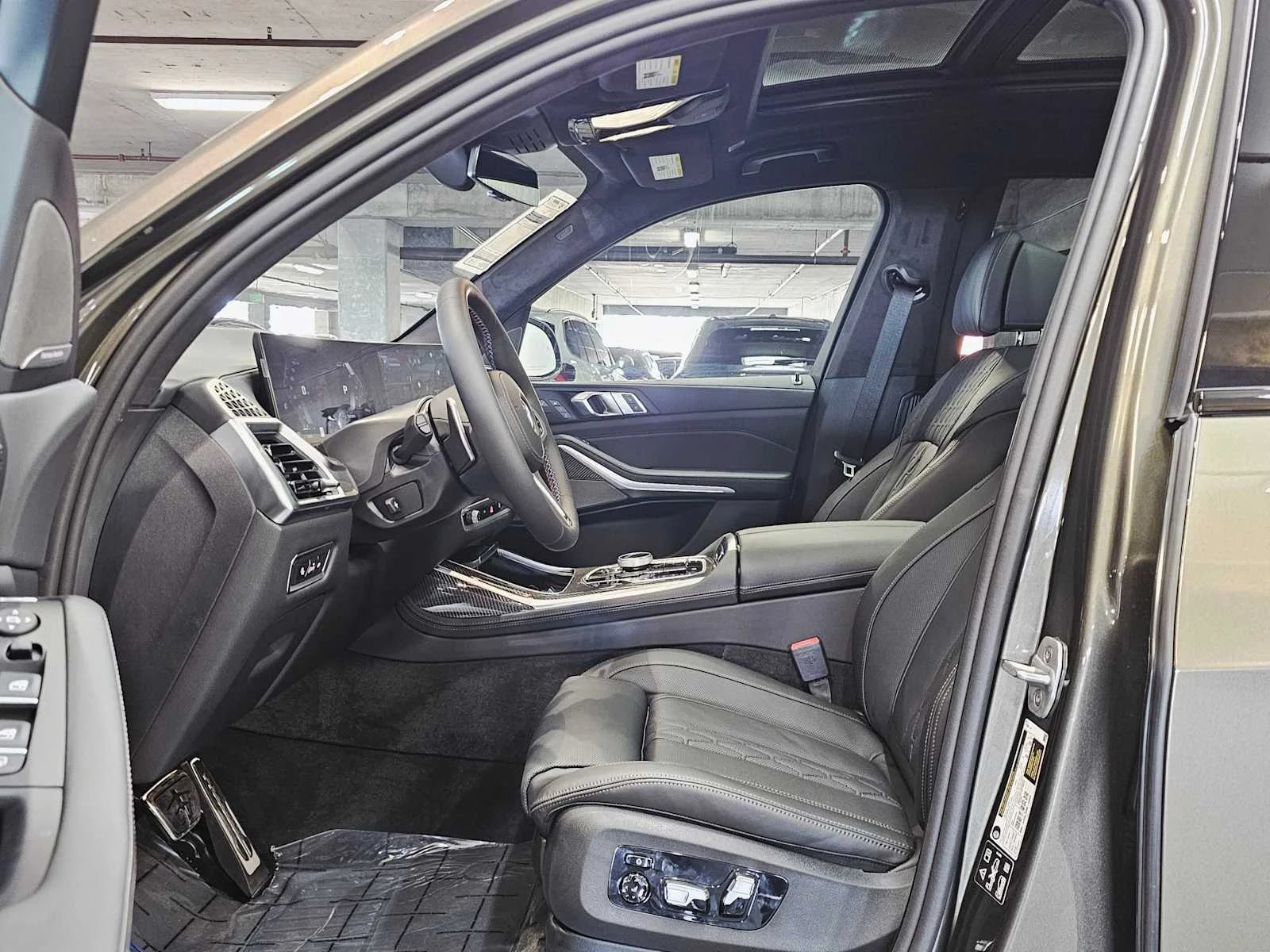 2026 BMW X7 M60i - Photo 23