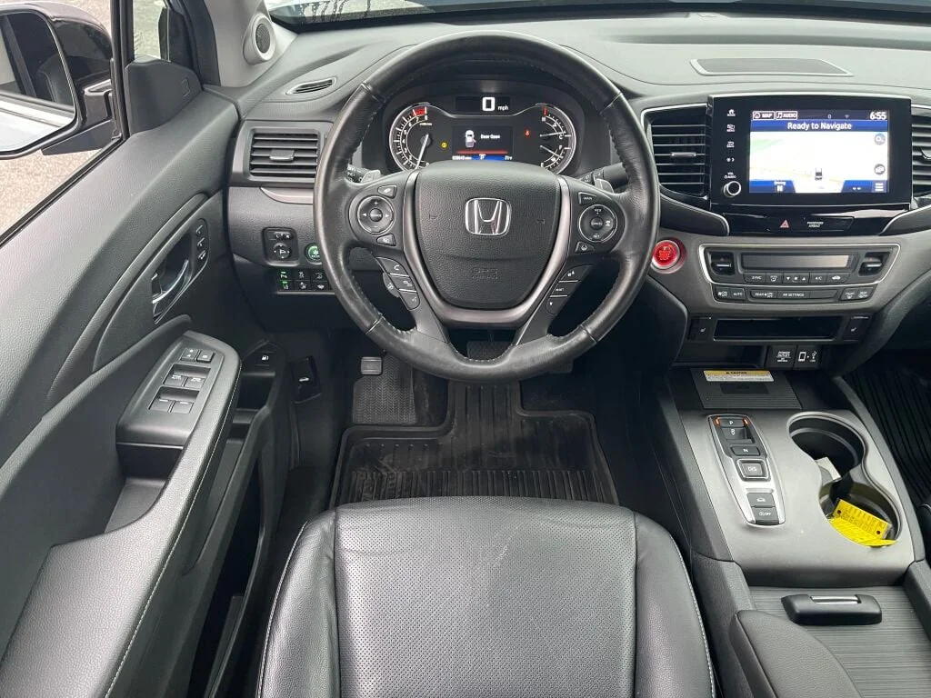 Certified Used 2022 Sonic Gray Pearl Honda RTL-E image 2