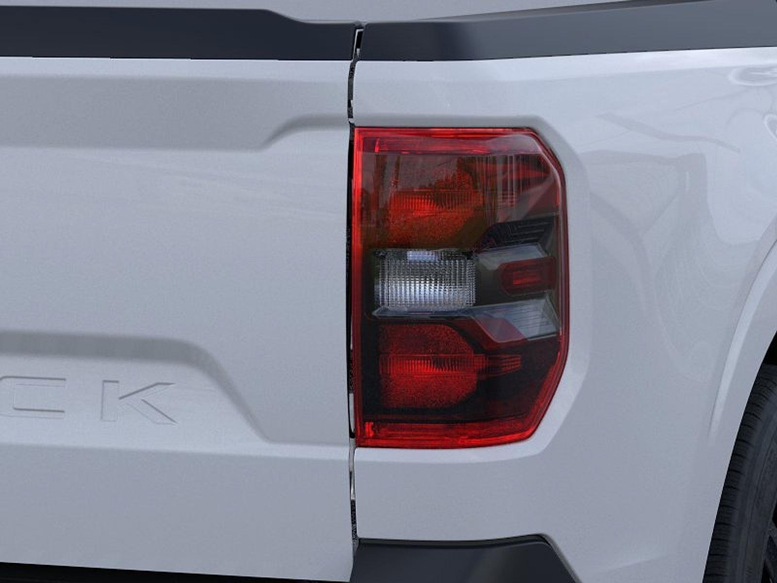 New 2026 Space White Metallic Ford XLT image 22