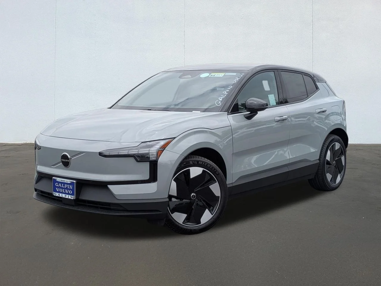 2026 Volvo EX30 Twin Motor Performance Plus's photo