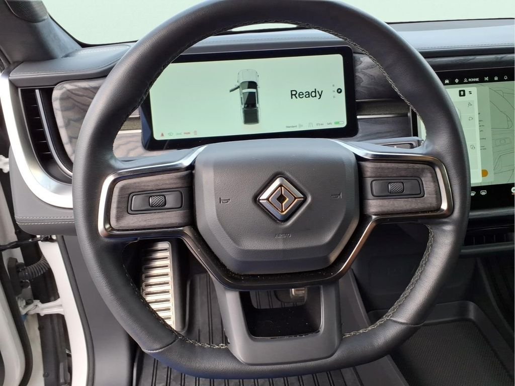 Used 2022 White Rivian Adventure image 18