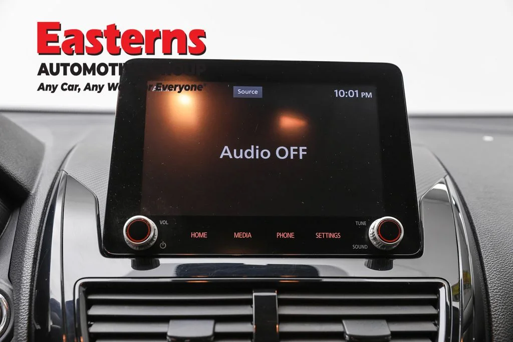 Used 2024 Black Mitsubishi LE image 18