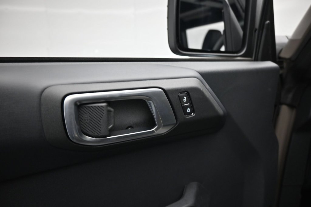 New 2026 Marsh Gray Ford Badlands image 10