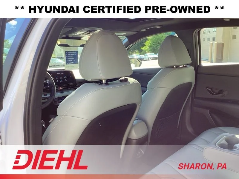 Used 2025 White Hyundai Limited image 17
