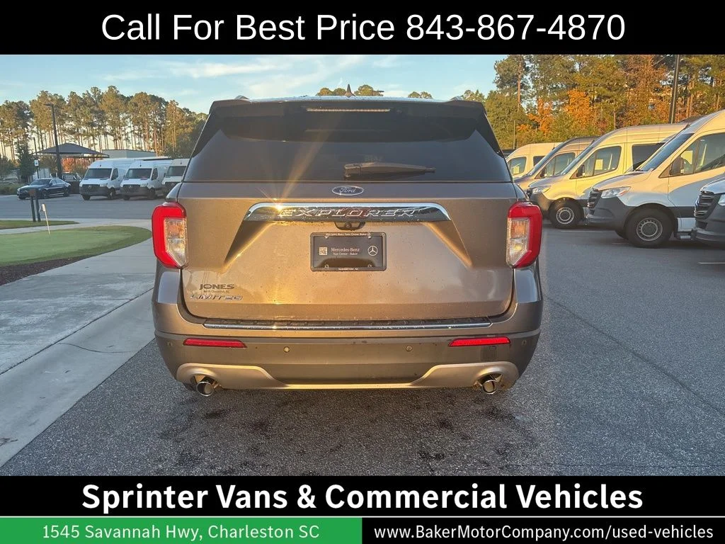 Used 2022 Gray Ford Limited image 5