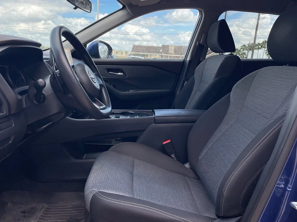 Used 2023 Blue Nissan SV image 13