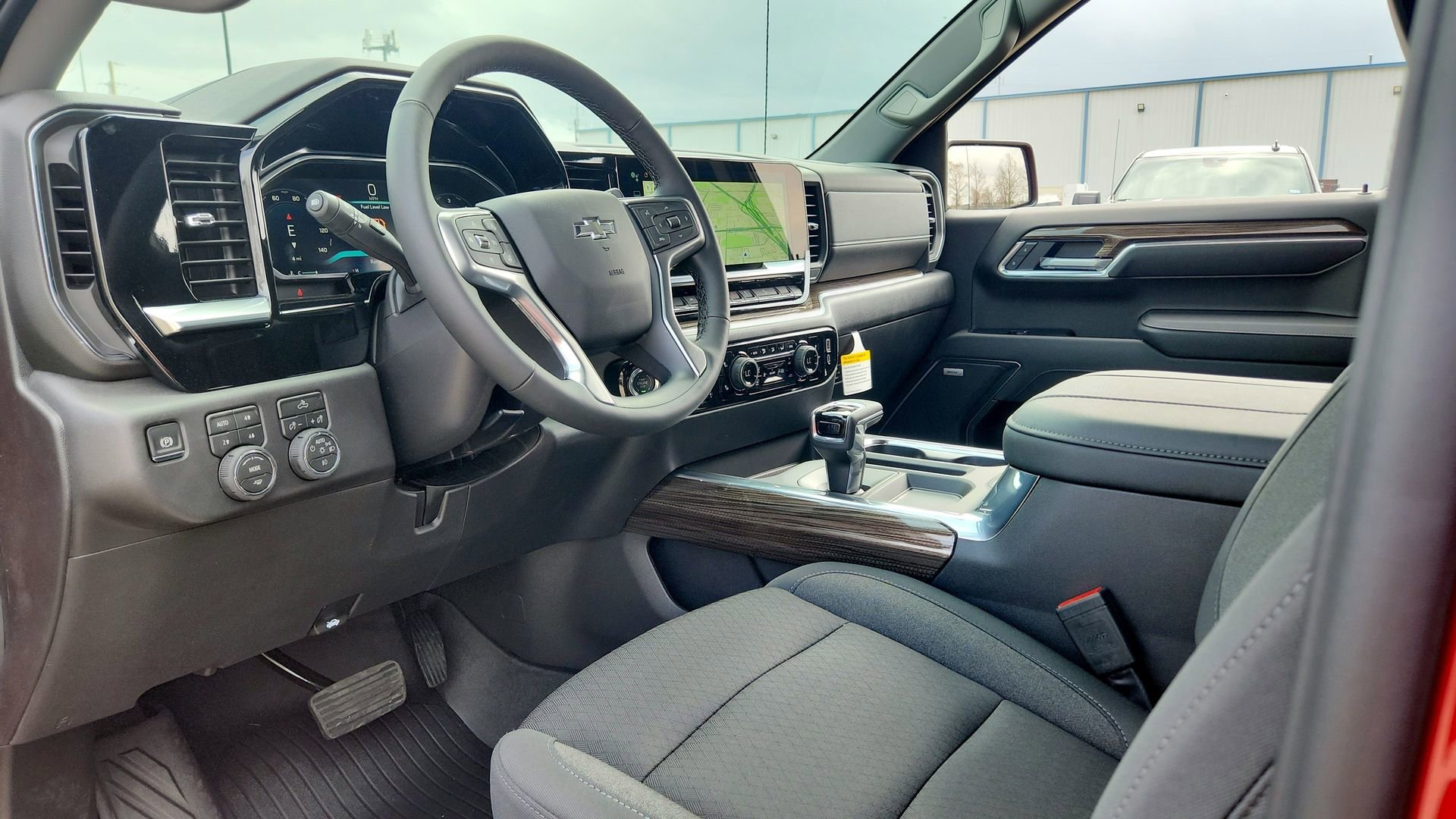 2026 Chevrolet Silverado 1500 LT Trail Boss - Photo 13