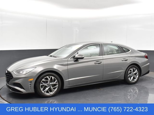 Used 2023 Gray Hyundai SEL image 11