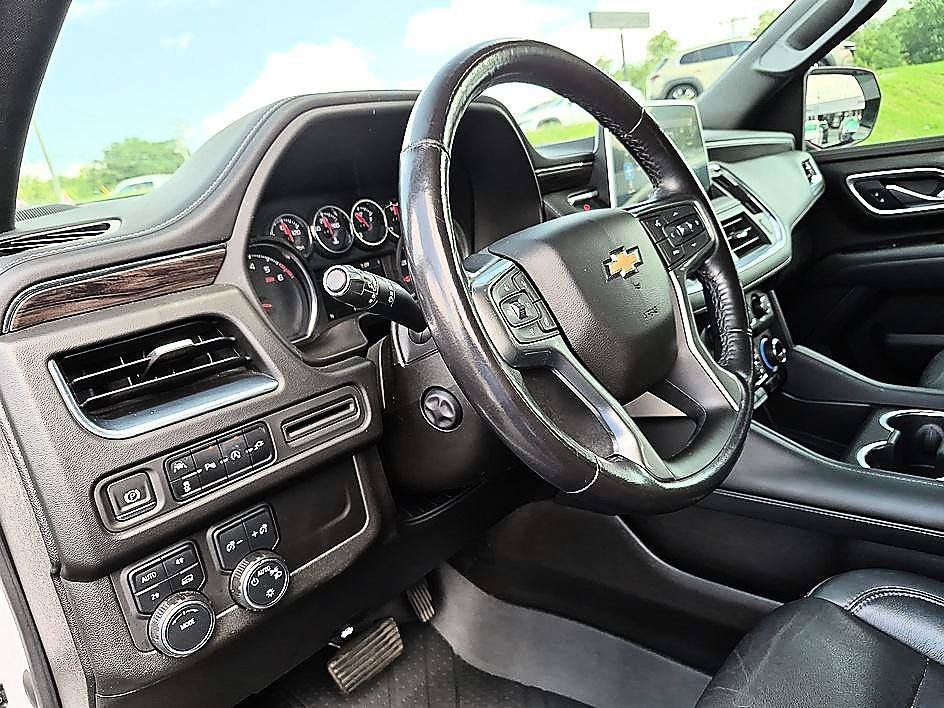 Used 2021 Summit White Chevrolet LT image 16