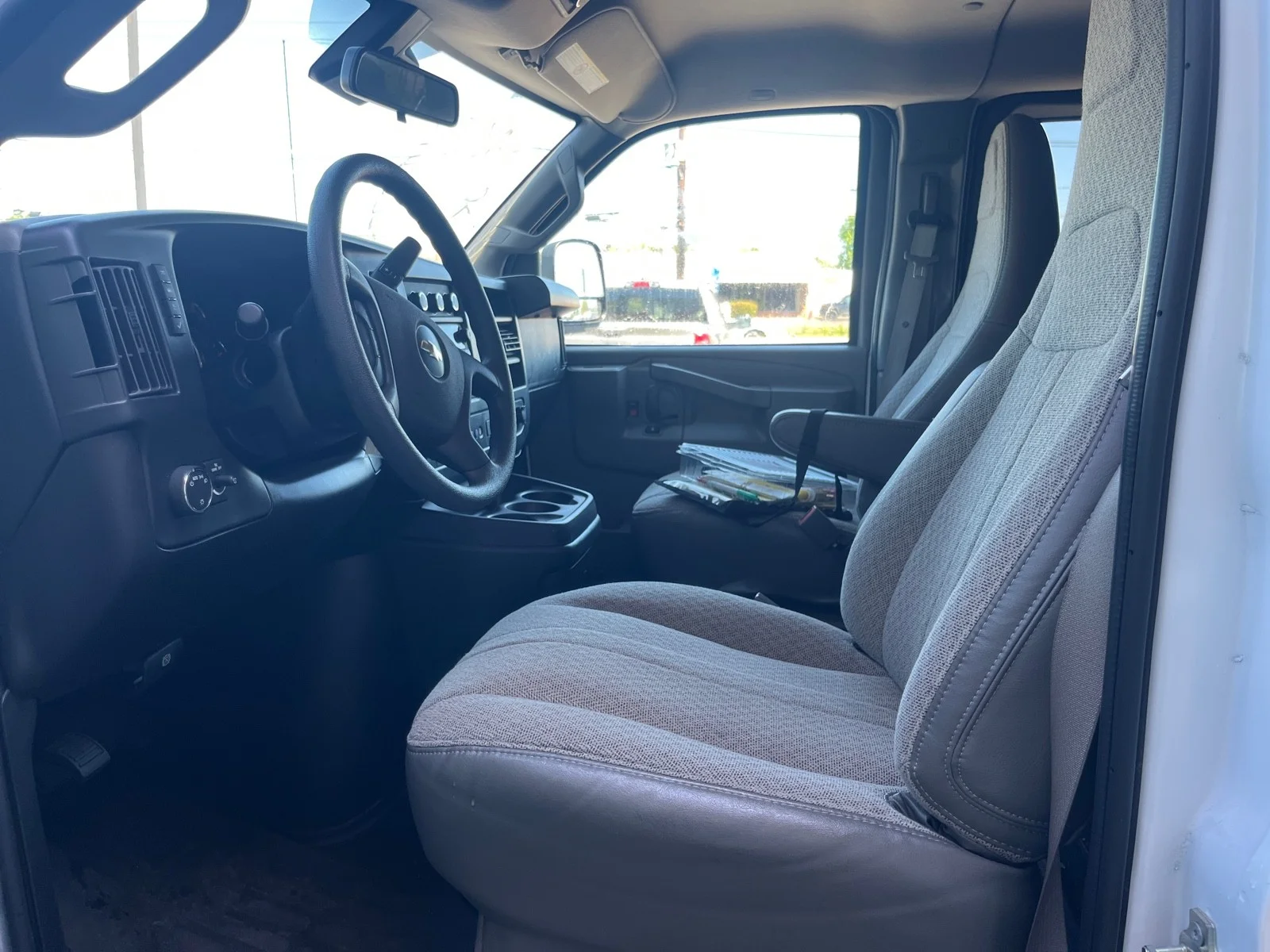 Used 2024 Summit White Chevrolet LT 3500 image 13