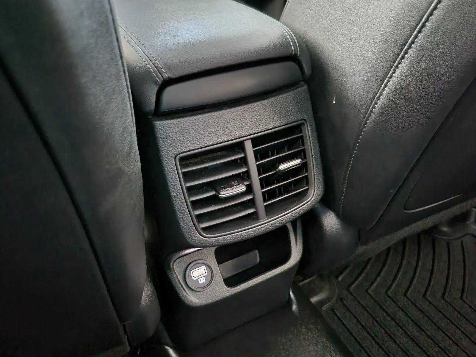 Used 2022 Gray Kia EX image 30