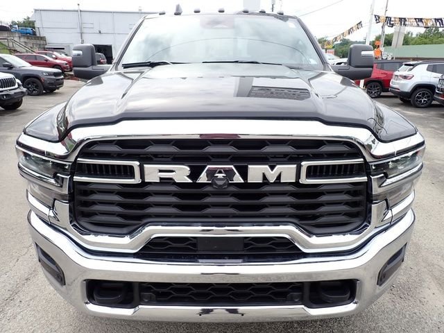 2025 RAM 2500 Tradesman - Photo 11
